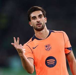 Ferran Torres marca três gols, e Barcelona vence o Bétis pelo Espanhol