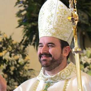 Bispo indicado pela CNBB para diálogo com católicos LGBT+ dispara: "Cura gay é lamentável"