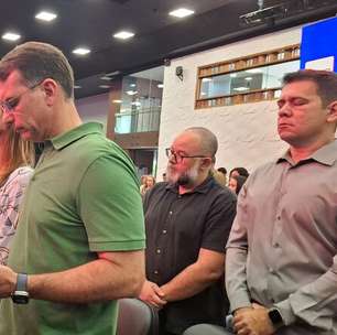 Flávio Bolsonaro diz que tem 'preço' para que desista da candidatura ao Planalto