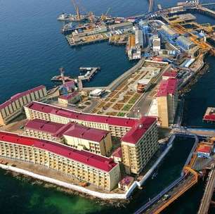 2 mil habitantes, hotéis e campo de futebol: URSS construiu cidade em plataforma de petróleo sobre mina de ouro negro