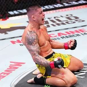 Brunno Hulk faz luta brilhante e vence ex-desafiante ao cinturão no UFC 323