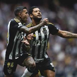 Atlético aproveita um a mais, domina e goleia o Vasco; times vão à Sul-Americana