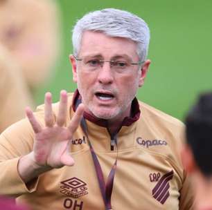 Em baixa no Fortaleza, volante pode retornar ao Athletico para jogar com Odair Hellmann em 2026