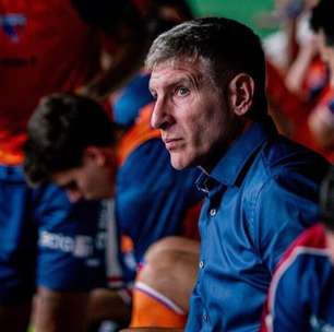 Sem titularidade com Palermo e em fim de contrato, atacante do Fortaleza é motivo de disputa entre Athletico e Vitória para 2026