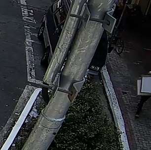 Câmeras flagram suspeitos carregando obras roubadas da Biblioteca Mário de Andrade, em São Paulo