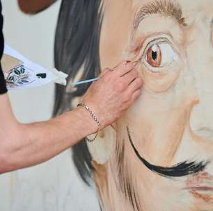 Este roteiro de Salvador Dalí foi rejeitado por ser surreal demais, mas graças à IA um trailer foi criado e está disponível