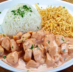 Estrogonofe de soja: experimente essa delícia vegetariana