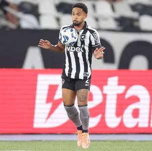 Clubes ingleses têm interesse em contratar Vitinho, do Botafogo