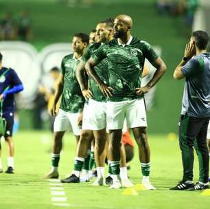 Goiás tenta negociar jogador, porém enfrenta dificuldades com atleta se apresentando