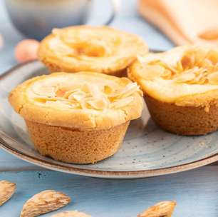 Empadinha de espinafre com requeijão para dividir com a galera