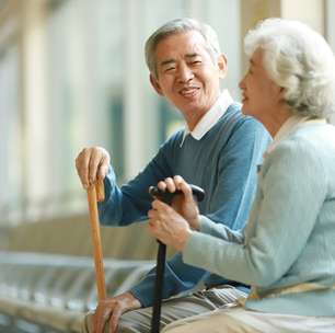 Crise de demência no Japão: como robôs, IA e GPS se tornaram a linha de frente de um desafio bilionário