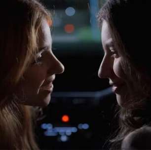 'Três Graças': Casal Loquinha troca primeiro beijo gay e agita a web