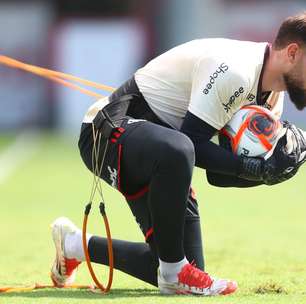 Ausência no gol altera estratégia do Flamengo em plena competição