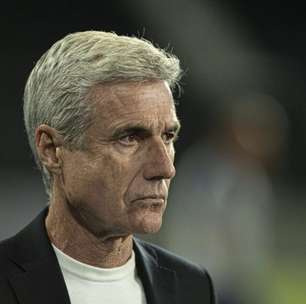 Últimas notícias do Grêmio: Salário de Luís Castro, tempo de contrato, saída de atacante