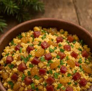 Farofa natalina rápida e deliciosa: aprenda a receita que todo mundo vai querer repetir