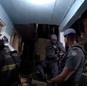 Vídeo mostra explosão de botijão que feriu bombeiros e PMs durante ocorrência em SP