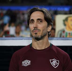 Zubeldía mantém otimismo após derrota e vê semifinal "aberta" para o Fluminense
