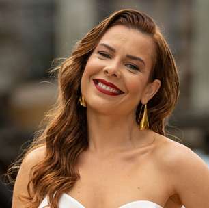 Sem leite e sem glúten: Fernanda Souza, de 'Ilhados com a Sogra', faz esse bolo de cenoura fit; aprendi a receita há 10 anos e nunca mais fiz de outro jeito