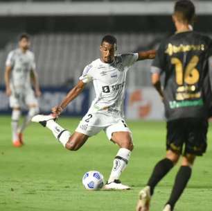 Goiás assina em definitivo com zagueiro que pertencia ao Santos