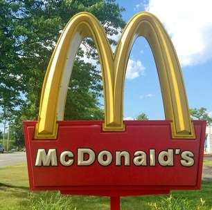 "Foi mal, galera": O dia em que o McDonald's assumiu erro e retirou hambúrguer do menu