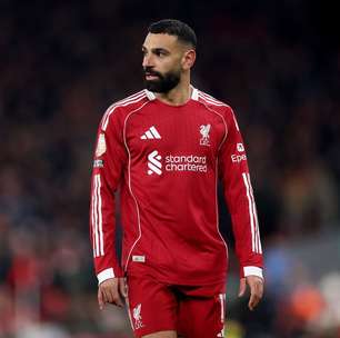 Liverpool vence o Brighton com facilidade na volta de Salah ao time