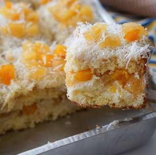 Bolo gelado de abacaxi com coco: este bolo gelado vai te surpreender, sobremesa de Natal