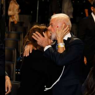 Lula e viúva de Silvio Santos vivem momento de comoção em lançamento de novo canal