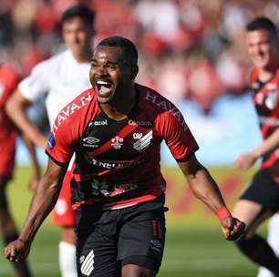 Ex-Athletico-PR, Nikão vai receber fortuna de time da Série A: "Milhões em jogo"