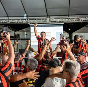 Fábio Mota é reeleito presidente do Vitória com votação histórica no Barradão