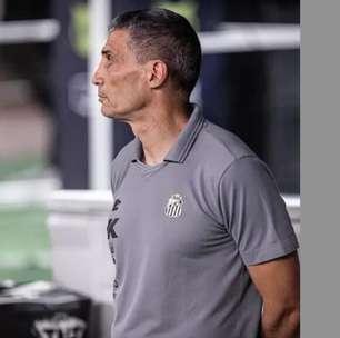 Vojvoda pediu e Santos FC reintegra meia com bons números em 2025; veja
