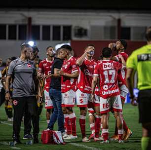 Com reviravoltas, Vila Nova define jogadores que permanecem no clube para 2026