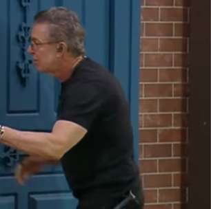 'A Fazenda 17': Saiba o motivo da invasão surpresa de Boninho no reality