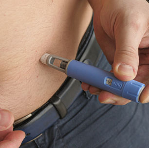 Canetas emagrecedoras nas festas: riscos de náusea e refluxo