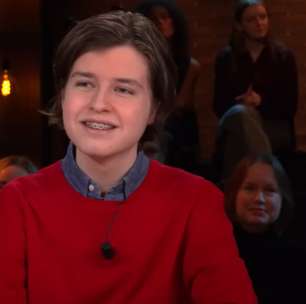 'Pequeno Einstein': jovem de 15 anos estuda medicina e tem doutorado em física quântica