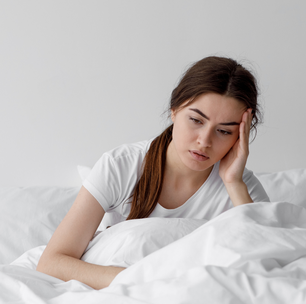 Crise de ansiedade à noite: como acalmar o corpo na hora