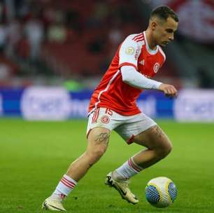 Athletico-PR coloca proposta na mesa por meia do Internacional: "Pedido de"