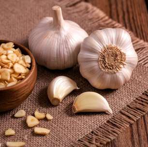 Além da culinária: conheça os benefícios do alho para a saúde