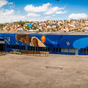 Grafiteiro carioca faz mural de 438 metros quadrados na periferia de São Paulo