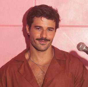 Entrevista | Do 'BBB' para a música, Mateus Pires supera memes e chega de peito aberto em lançamento da carreira musical: 'Tinha medo de não ter oportunidade'