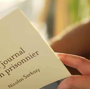 Livro 'Diário de um Prisioneiro', do ex-presidente Sarkozy, vende quase 100 mil exemplares em uma semana