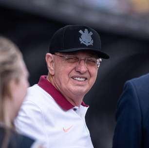 Stabile exalta temporada do feminino, projeta Mundial e banca Piccinato no Corinthians