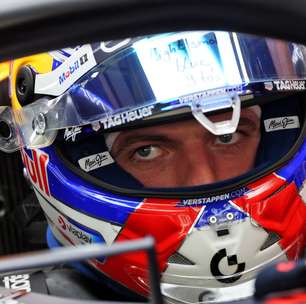 Nas férias da F1, Verstappen acelera Mercedes em teste em Portugal