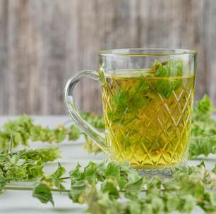 Chás para emagrecer: quais realmente ajudam na perda de peso