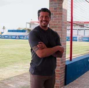 Com aval de Carpini, Fortaleza avança pela contratação de lateral do Athletico para 2026