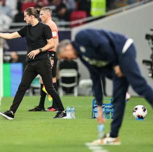 Filipe Luís exalta time do PSG: "De admirar"