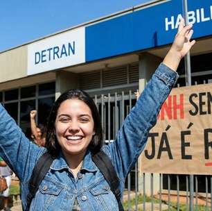 CNH sem autoescola é real: conheça primeira brasileira habilitada pelo novo método