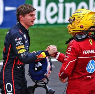 F1: Verstappen diz ser "doloroso" ver Hamilton sofrer na Ferrari