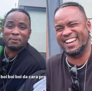 Carlos Alberto provoca Arrascaeta após derrota do Flamengo para o PSG