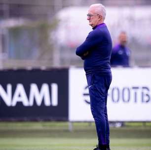 Com Memphis poupado, Corinthians treina cobranças de pênalti em treino