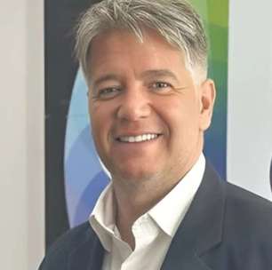 Ator quebra silêncio após ser 'banido' do SBT por concordar com Zezé Di Camargo